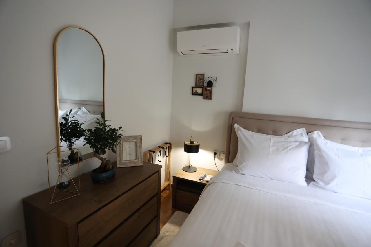 La Larissa Luxury Apartments Thetis Bagian luar foto