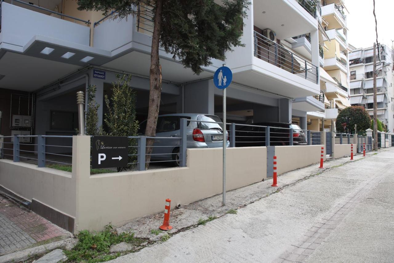 La Larissa Luxury Apartments Thetis Bagian luar foto